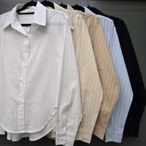 Camisa Feminina Linhas